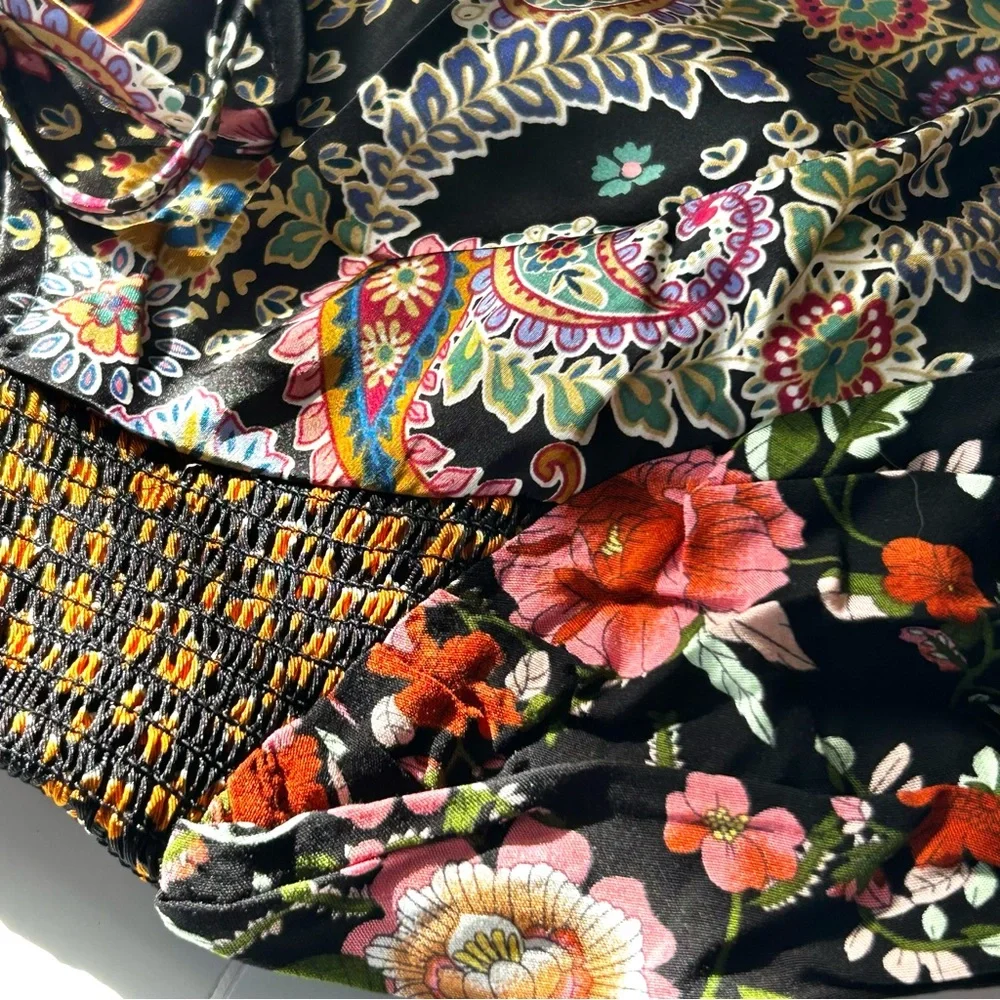 🌸Floral Paisley Boho Blouse w/Tie. Black/Rose/Gold/Blue/Multi. Medium - Picture 5 of 13